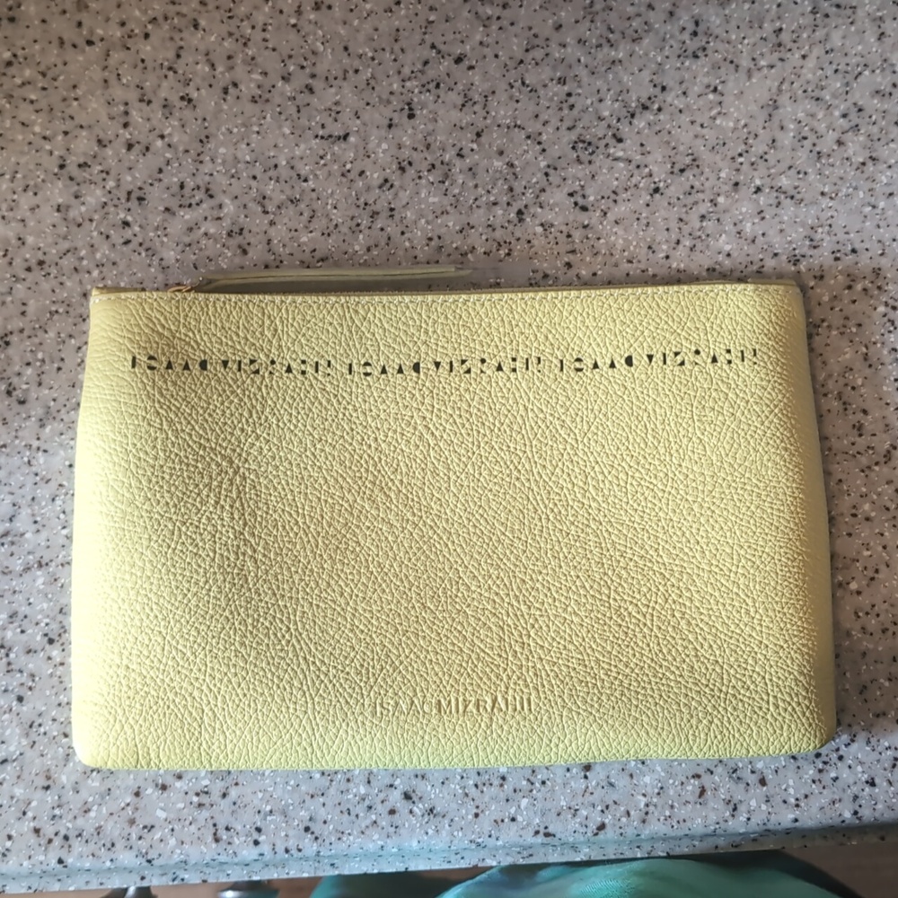 ISAAC MIZRAHI large leather clutch , pouch. Yellow, new without tags.